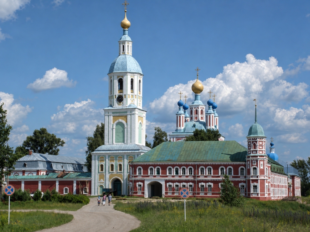 Темников. Санаксарский монастырь